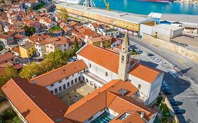 Hostel Sveta Ana